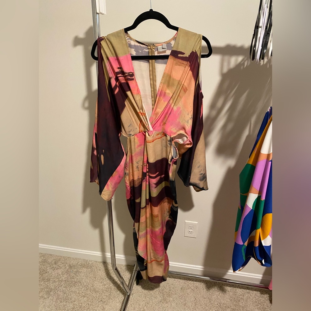 Women’s dress